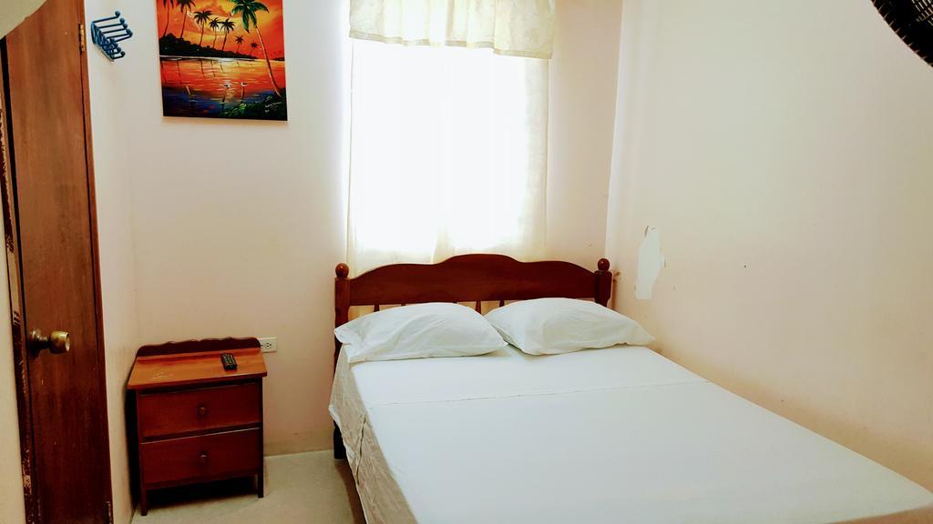 Sea Breeze Guest House Belize City Eksteriør bilde